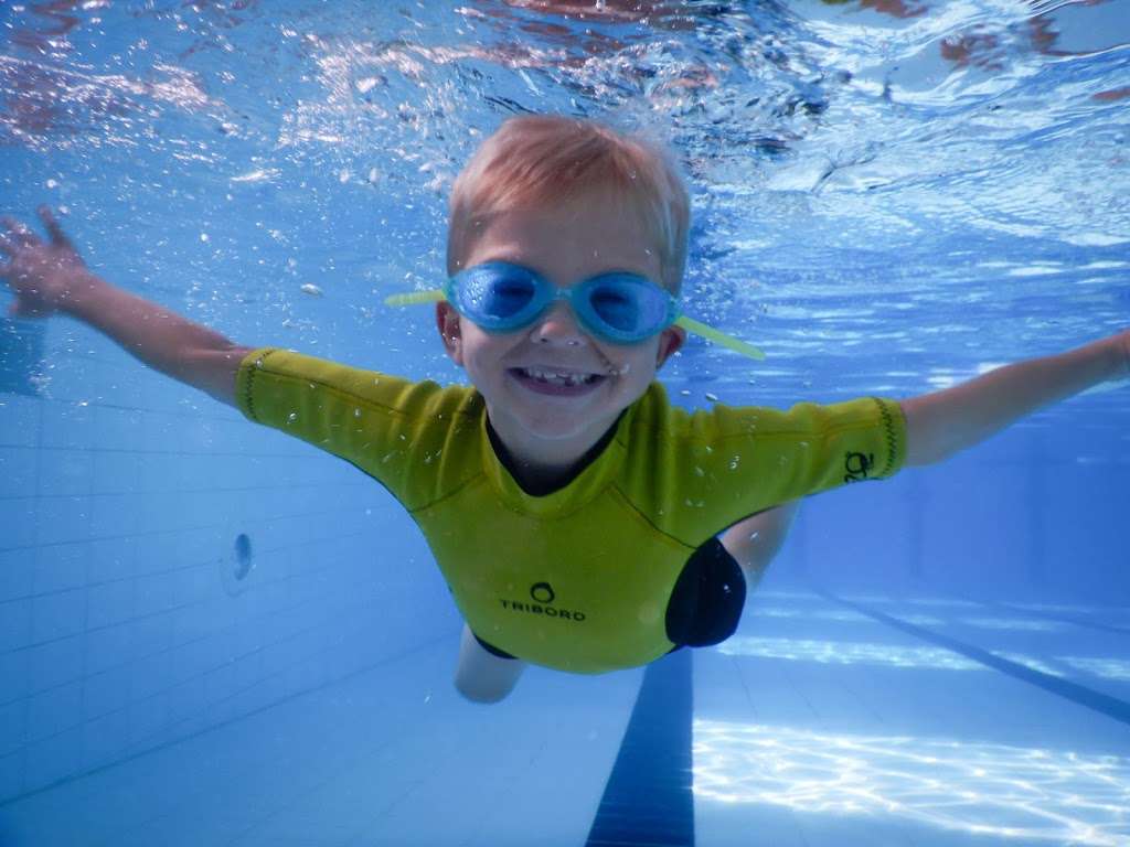 PalmerSwim Baby & Child Lessons | Harlow Fields School, Tendring Road, Harlow CM18 6RN, UK | Phone: 07932 010146