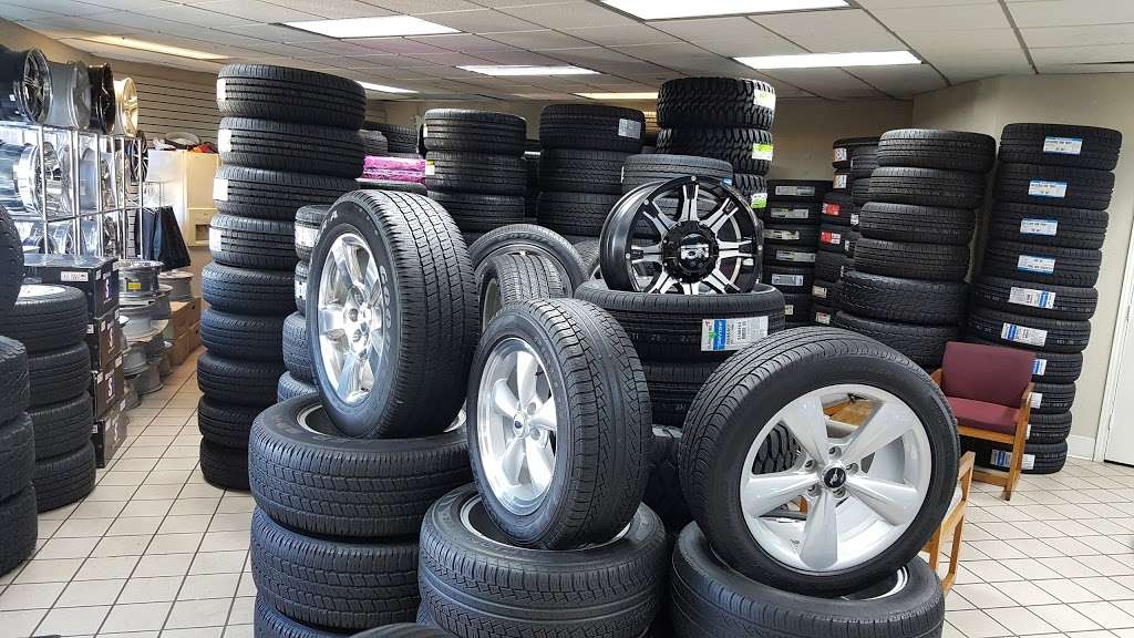 Southwest Tire Shop | 4110 Hwy 6 N, Houston, TX 77084, USA | Phone: (281) 463-2700