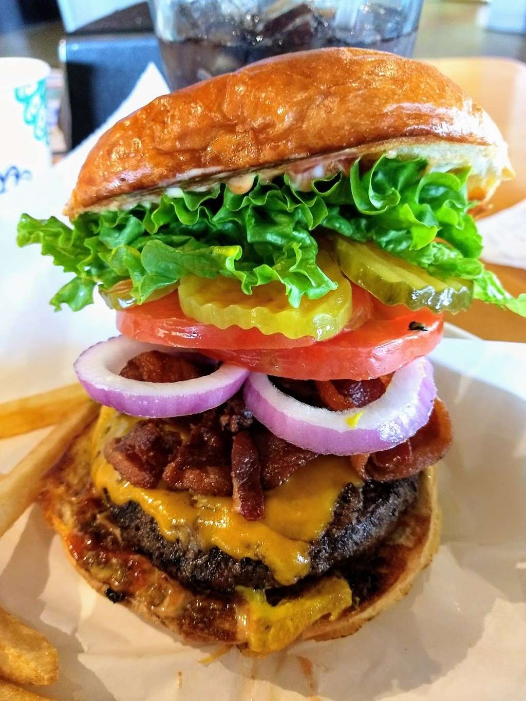 Monsoon Burger | 321 Texas St, Fairfield, CA 94533, USA | Phone: (707) 429-9888