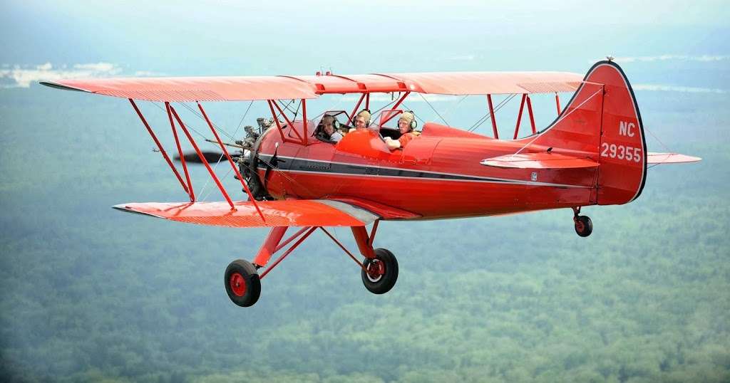 Red Baron Air Tours | Airport, Hanger 5, 675 Henry Decinque Blvd, Woodbine, NJ 08270, USA | Phone: (609) 840-1005