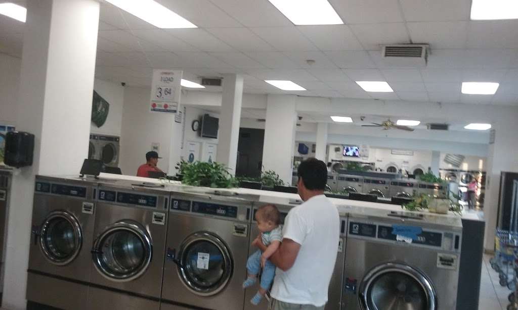 Community Laundry | 2401 E Imperial Hwy, Los Angeles, CA 90059, USA