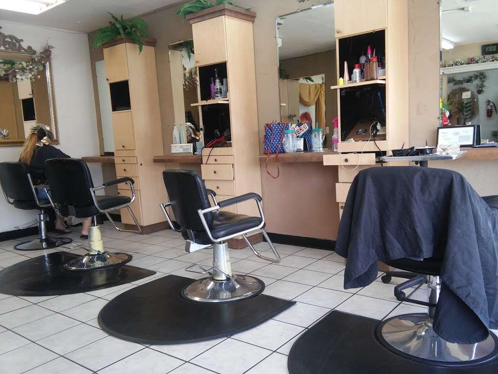 Xox Beauty Salon | 5365 Whittier Blvd, Los Angeles, CA 90022, USA | Phone: (323) 721-9517