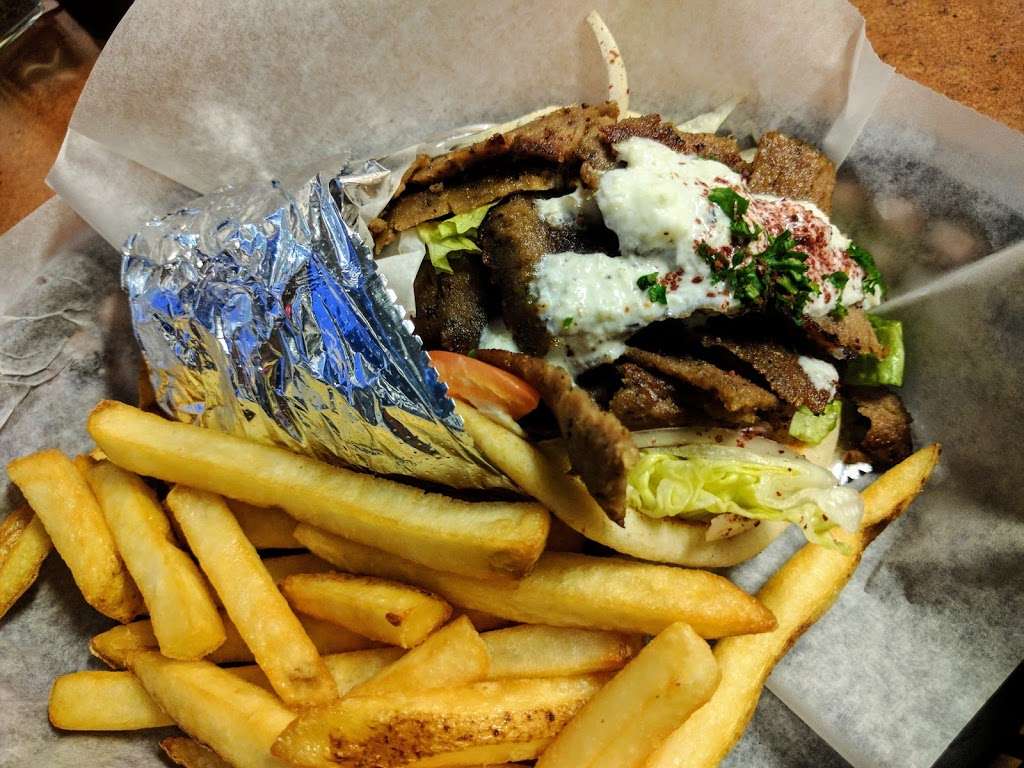 Sarah Greek Cuisine & More | 16640 Cagan Crossings Blvd #305, Clermont, FL 34714, USA | Phone: (352) 404-8031