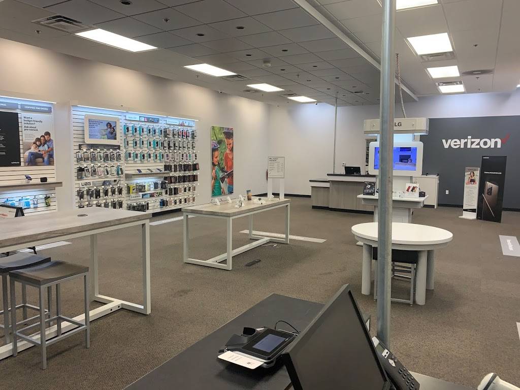 Verizon Authorized Retailer – GoWireless | 756 S Gilbert Rd #107, Gilbert, AZ 85296, USA | Phone: (480) 941-6708