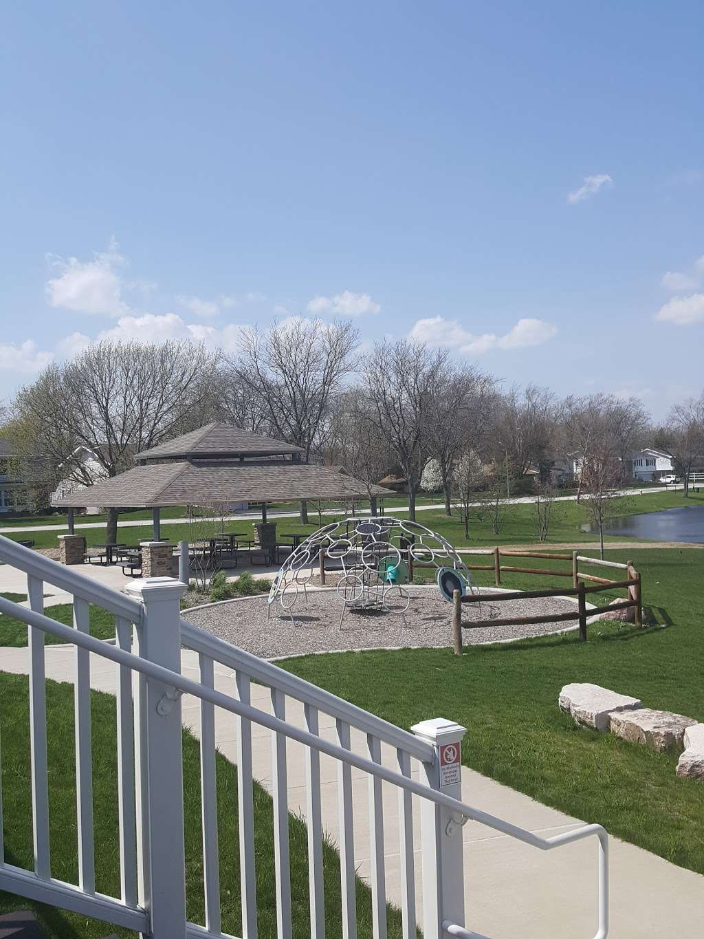 Dolphin Lake Park | 2700 183rd St, Homewood, IL 60430, USA | Phone: (708) 957-7275