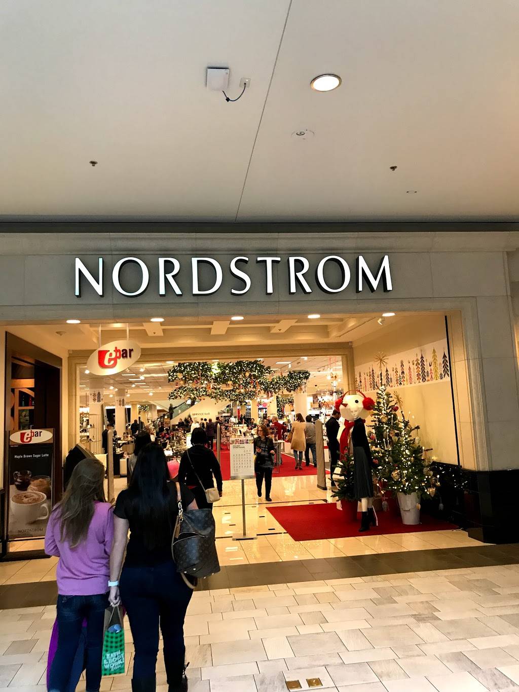 Nordstrom Barton Creek Square | 2901 S Capital of Texas Hwy S, Austin, TX 78746 | Phone: (512) 691-3500