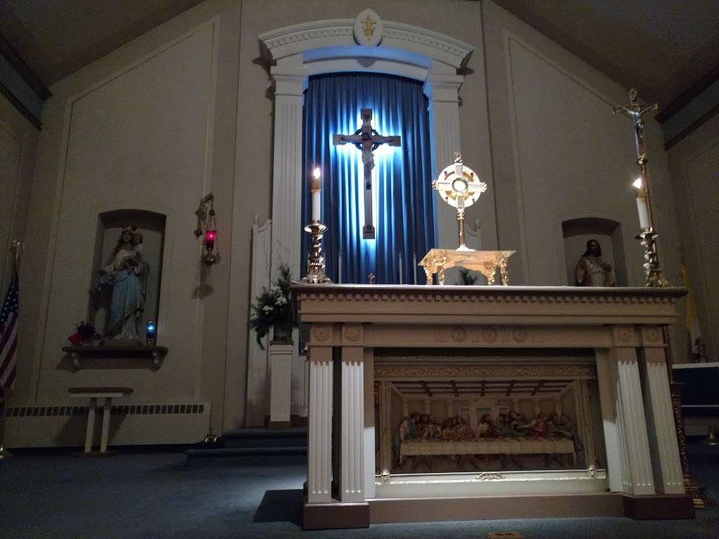 St Peter Catholic Church | 2118 Main St, Spring Grove, IL 60081, USA | Phone: (815) 675-2288