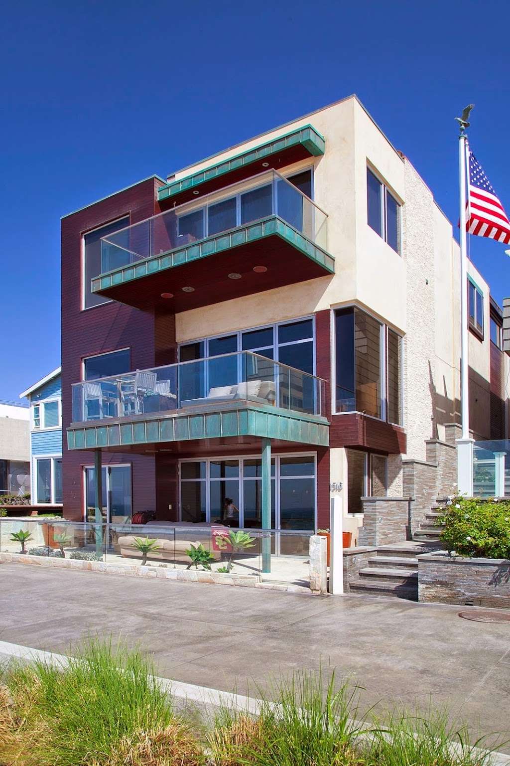 Classic Beach Properties | 1516 The Strand, Manhattan Beach, CA 90266 | Phone: (310) 800-0003