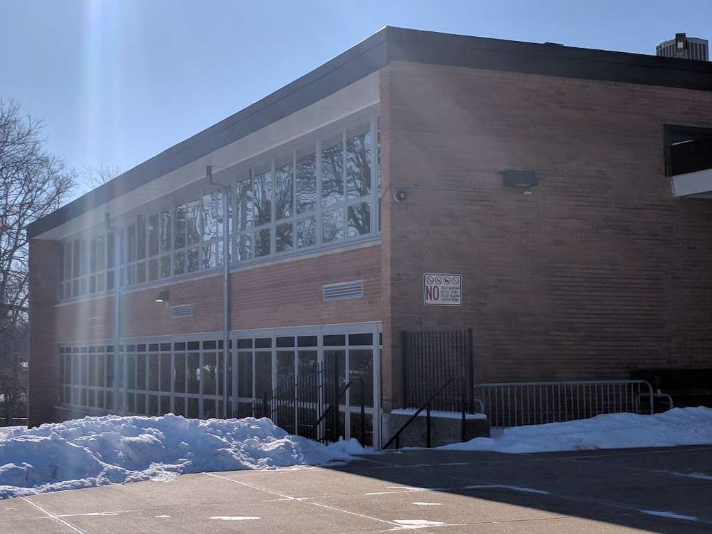 Oster-Oakview Elementary School | New Lenox, IL 60451, USA | Phone: (815) 485-2125