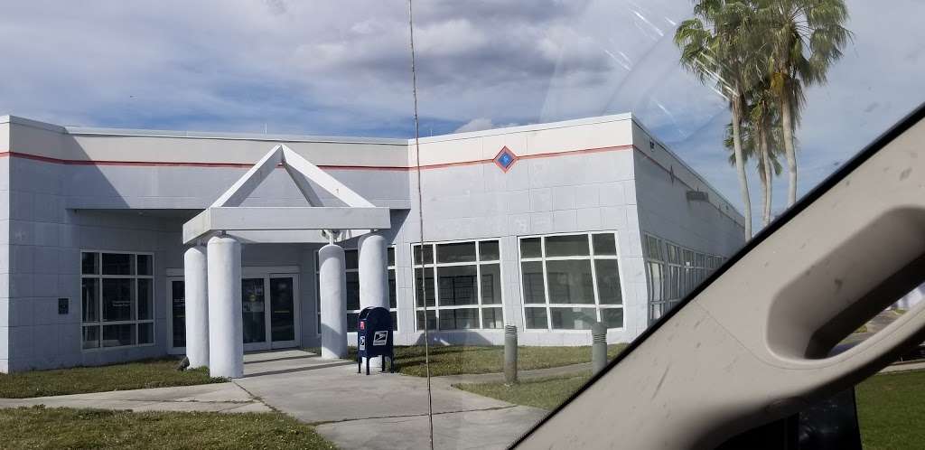 United States Postal Service | 21001 Pines Blvd, Pembroke Pines, FL 33029, USA | Phone: (800) 275-8777