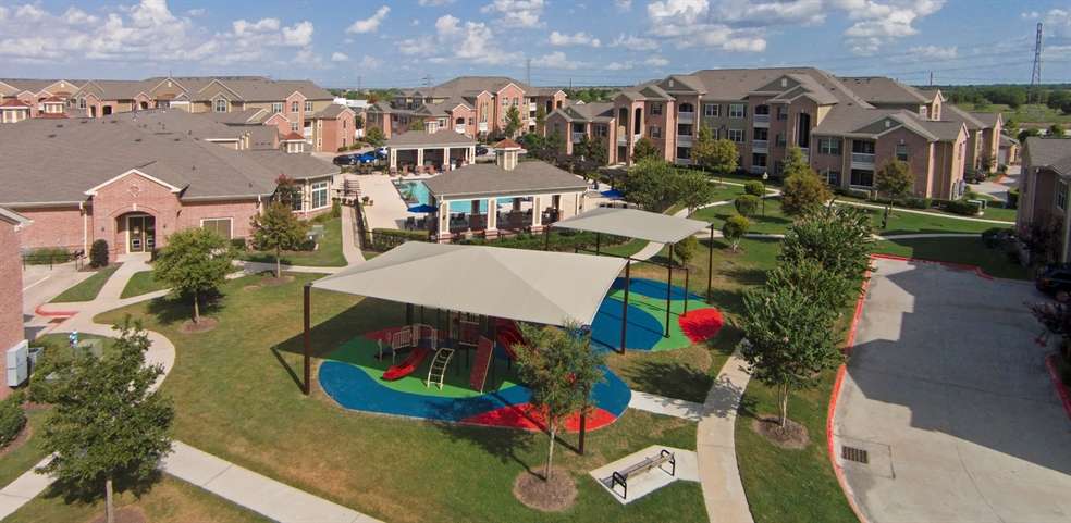 Montage at Cinco Ranch Apartments | 24333 Cinco Terrace Dr, Katy, TX 77494, USA | Phone: (281) 394-5511