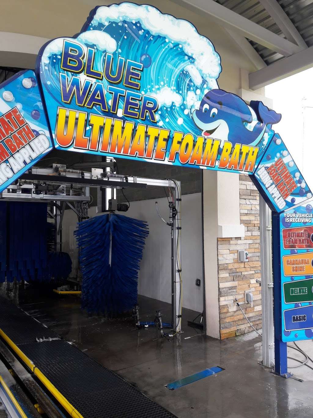 Blue Water Car Wash | 13785 Landstar Blvd, Orlando, FL 32824 | Phone: (407) 888-1899