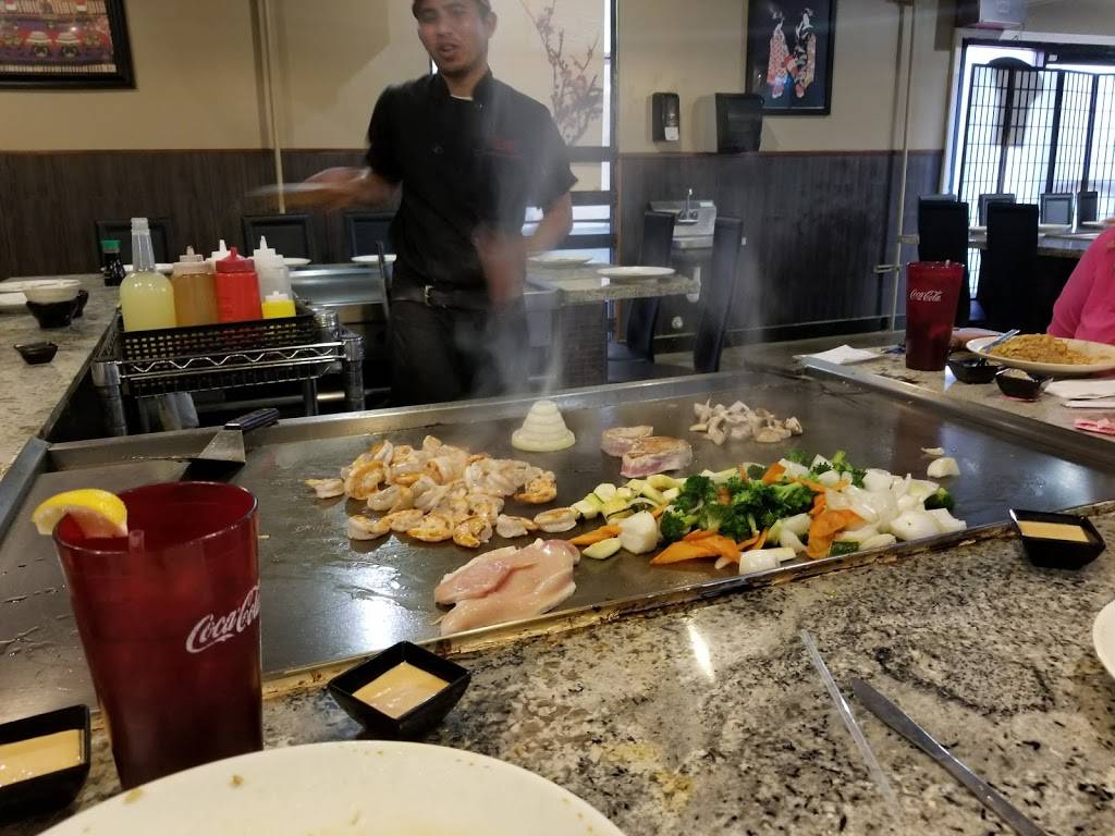 Umi Sushi & Hibachi Grill | 535 E Judge Perez Dr, Chalmette, LA 70043, USA | Phone: (504) 277-0800