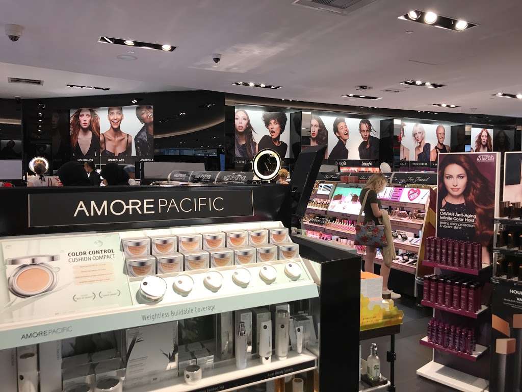 SEPHORA | 10 Columbus Cir #201, New York, NY 10019, USA | Phone: (212) 823-9383