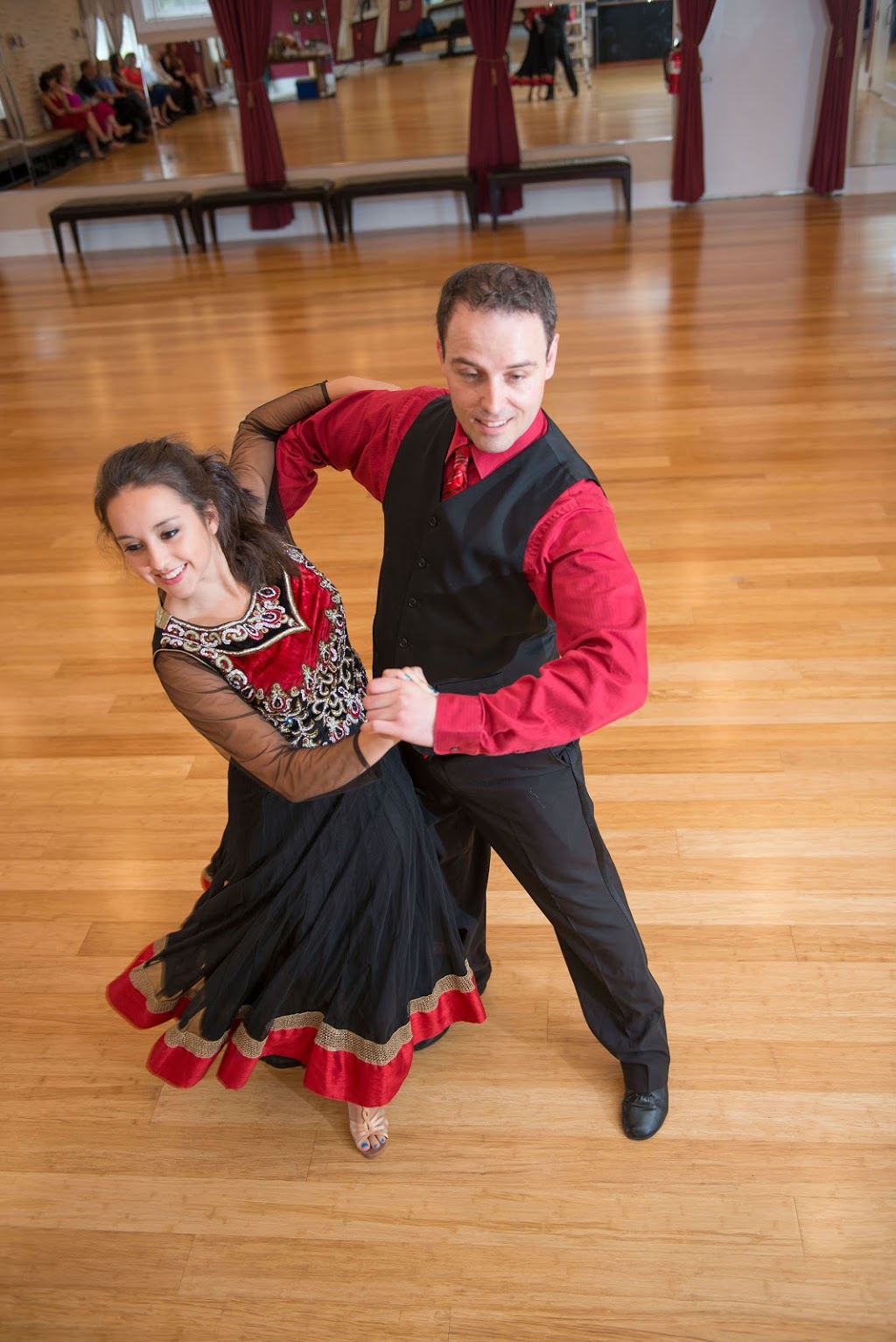 Social Graces Ballroom Dance Studios | 639 E Main St, Berryville, VA 22611, USA | Phone: (540) 409-7136