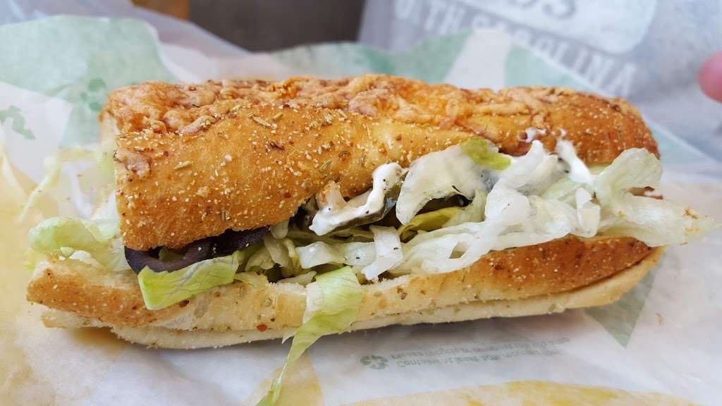 Subway | 500 Seawall Blvd, Galveston, TX 77550, USA | Phone: (409) 762-2500