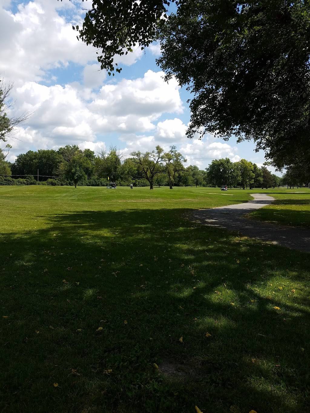 Donald Ross Golf Club | 7102 S Calhoun St, Fort Wayne, IN 46807, USA | Phone: (260) 745-7093