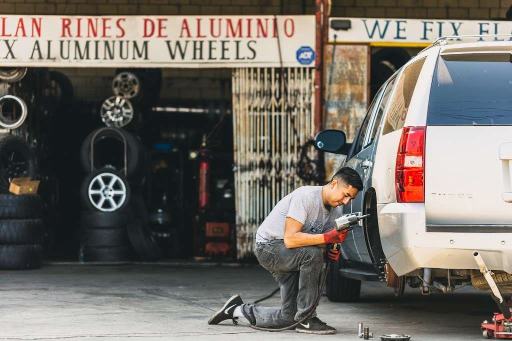 Chihuahua Tires | 7811 S Alameda St, Los Angeles, CA 90001, USA | Phone: (323) 587-8275