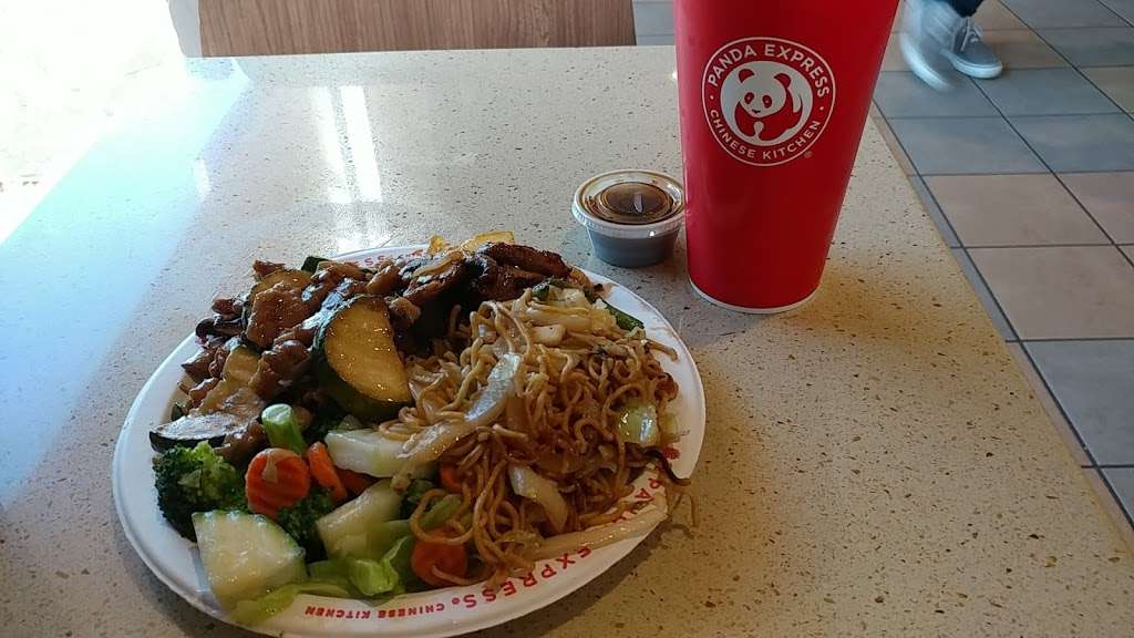 Panda Express | 1931 W Malvern Ave, Fullerton, CA 92833 | Phone: (714) 992-1888