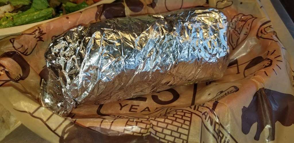 Chipotle Mexican Grill | 1255 NJ-17, Ramsey, NJ 07446 | Phone: (201) 818-0185