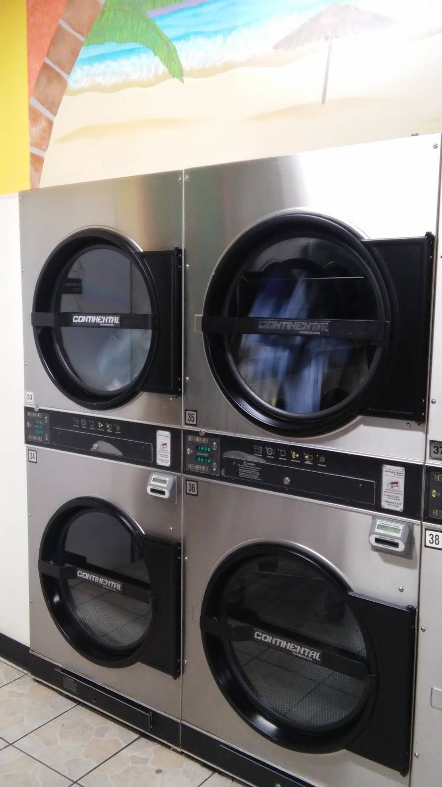 Sparklean Laundry: Laundromat & Wash,Dry,Fold Service | 1135 Columbus St, Bakersfield, CA 93305, USA | Phone: (661) 361-8090