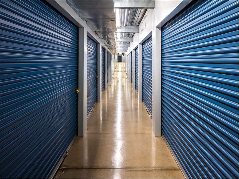 Extra Space Storage | 321 W Uwchlan Ave, Downingtown, PA 19335, USA | Phone: (610) 873-3300