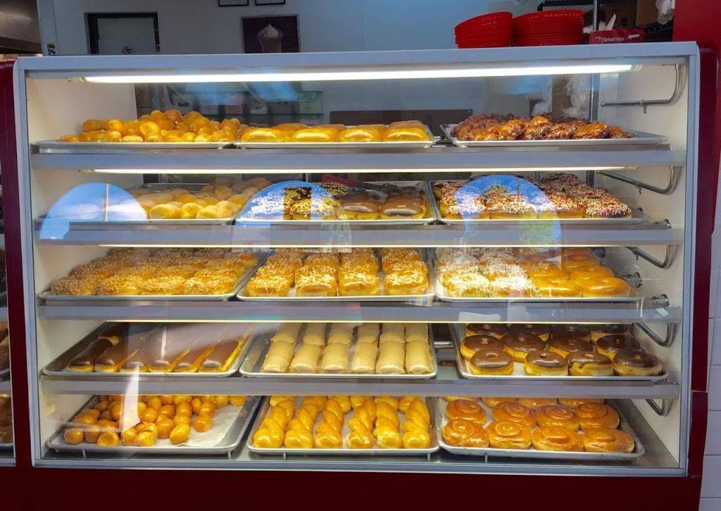 Angkor Donuts and Daliz Ice Cream | 6514 W Bethany Home Rd, Glendale, AZ 85301, USA | Phone: (623) 915-3254