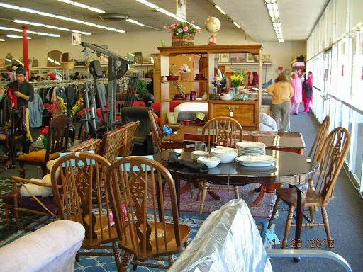 The Salvation Army-Family Thrift Store | 1247 S Wilson Way, Stockton, CA 95205, USA | Phone: (209) 466-3871