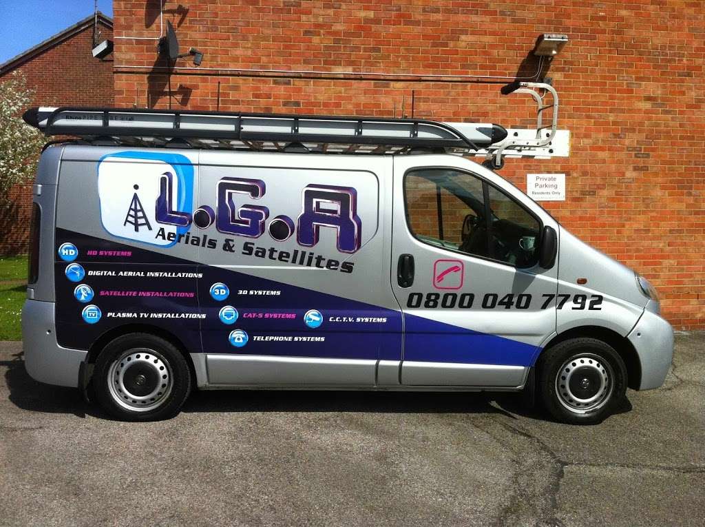 L.G.A Aerials & Satellites | 54 Hanging Hill Ln, Brentwood CM13 2HT, UK | Phone: 0800 040 7792