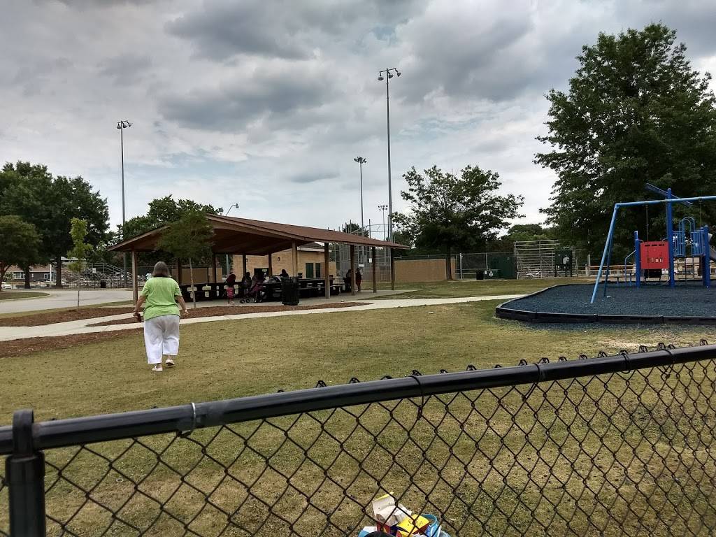 Splash Pad | 900 S Main St, Fuquay-Varina, NC 27526, USA | Phone: (919) 552-1430