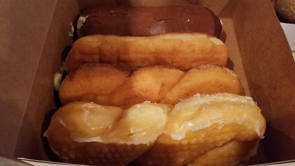 Golden Gate Donuts | 8605 Smyrna Pkwy, Louisville, KY 40228, USA | Phone: (502) 883-0012