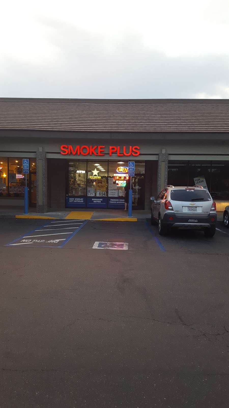 Smoke Plus | 3021 Alamo Dr, Vacaville, CA 95687, USA | Phone: (707) 447-0200