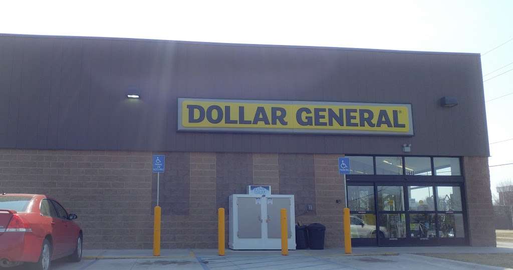 Dollar General | 1940 Haskell Ave, Lawrence, KS 66046, USA | Phone: (785) 727-1318