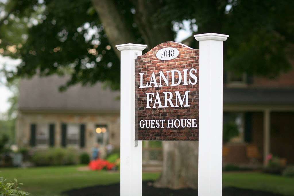 Landis Farm Guest House | 2048 Gochlan Rd, Manheim, PA 17545, USA | Phone: (717) 283-7648