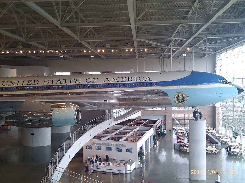 Ronald Reagan Presidential Library | 40 Presidential Dr, Simi Valley, CA 93065, USA | Phone: (805) 522-2977