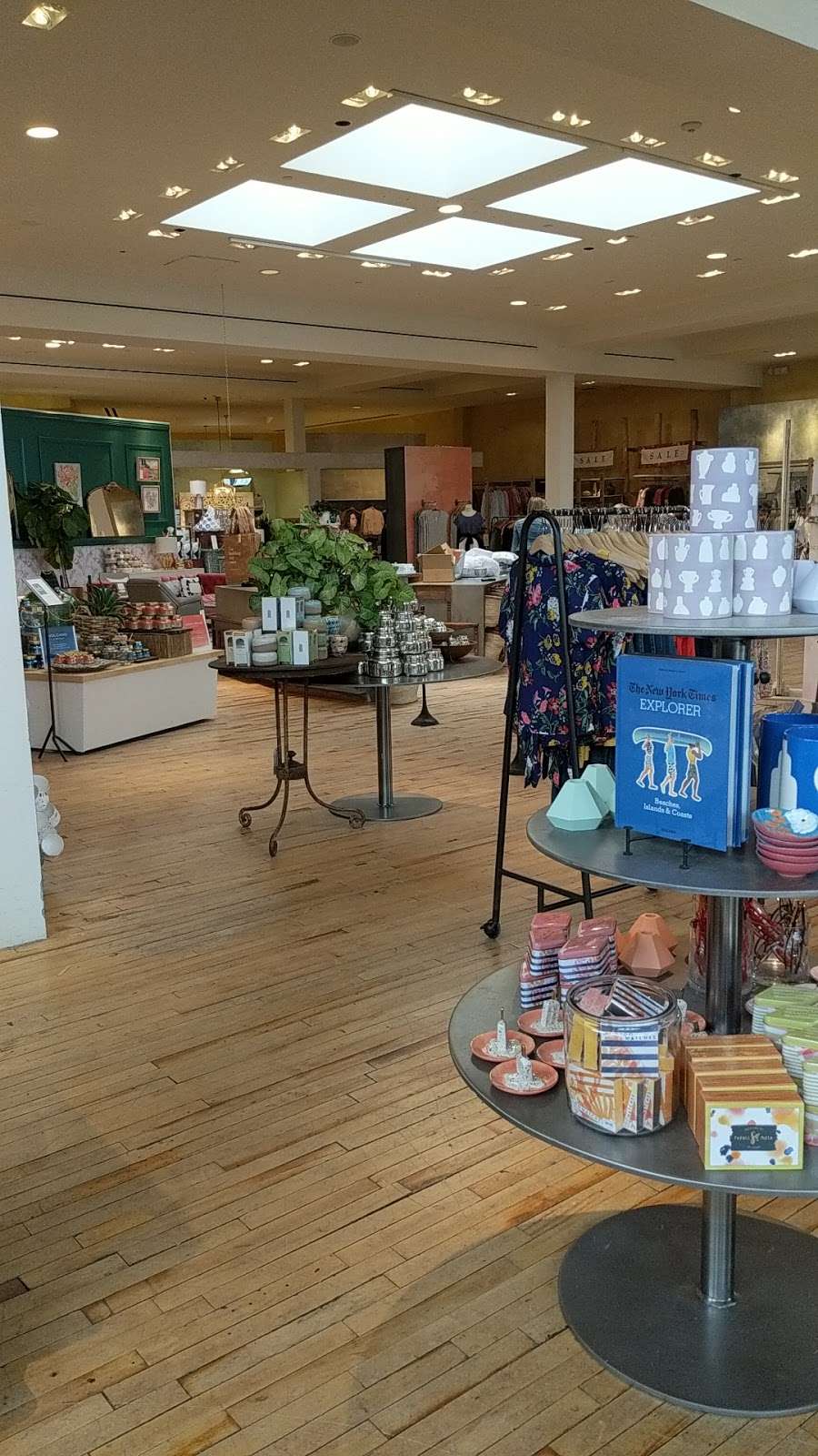 Anthropologie | 379 Chestnut Ridge Rd, Woodcliff Lake, NJ 07677, USA | Phone: (201) 391-4321