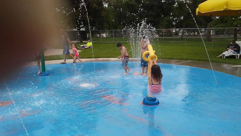 Sunrise Splash Park | 325 12th St, Greeley, CO 80631, USA | Phone: (970) 356-2594