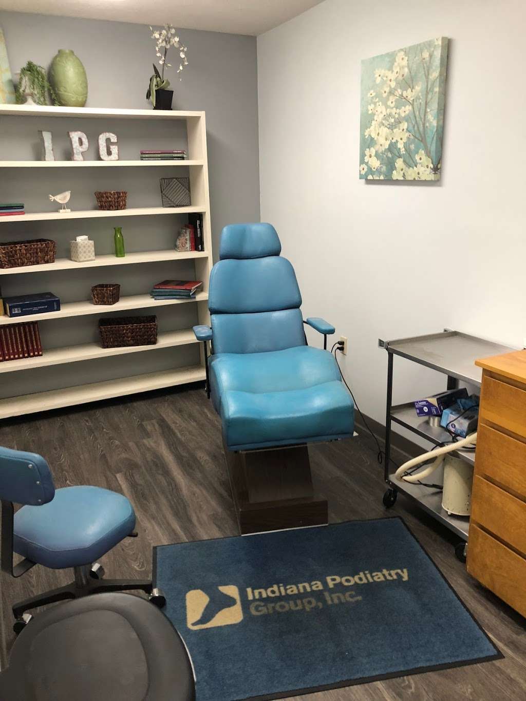 Indiana Podiatry Group Anderson | 2024 Lindberg Rd, Anderson, IN 46012, USA | Phone: (765) 643-2987