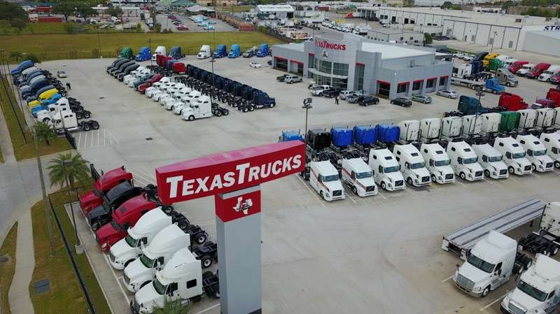 TexasTruckSales | 9341 N Loop E, Houston, TX 77029, USA | Phone: (713) 675-8585