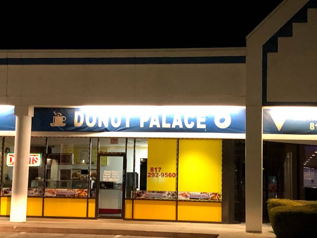 Donut Palace | 7455 S Hulen St Ste 170, Fort Worth, TX 76133, USA | Phone: (817) 292-9560