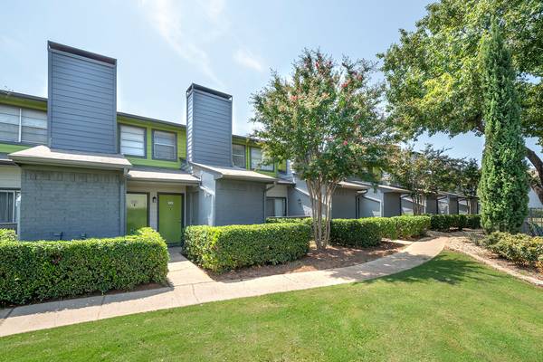 Alcove Oaks Apartment Homes | 500 Tish Cir, Arlington, TX 76006, USA | Phone: (817) 261-6674