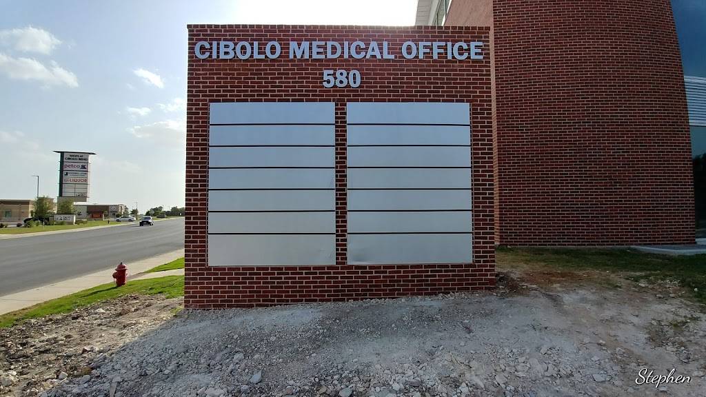 MedPost Urgent Care of Cibolo | 513 Cibolo Valley Dr #101, Cibolo, TX 78108, USA | Phone: (210) 714-5600