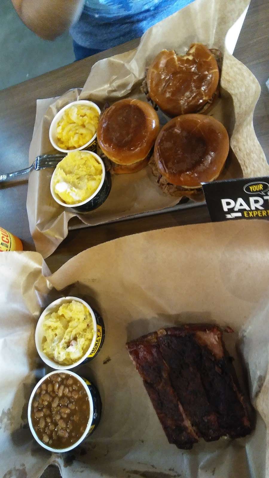 Dickeys Barbecue Pit | 2063 Rancho Valley Dr, Pomona, CA 91766, USA | Phone: (909) 784-1778