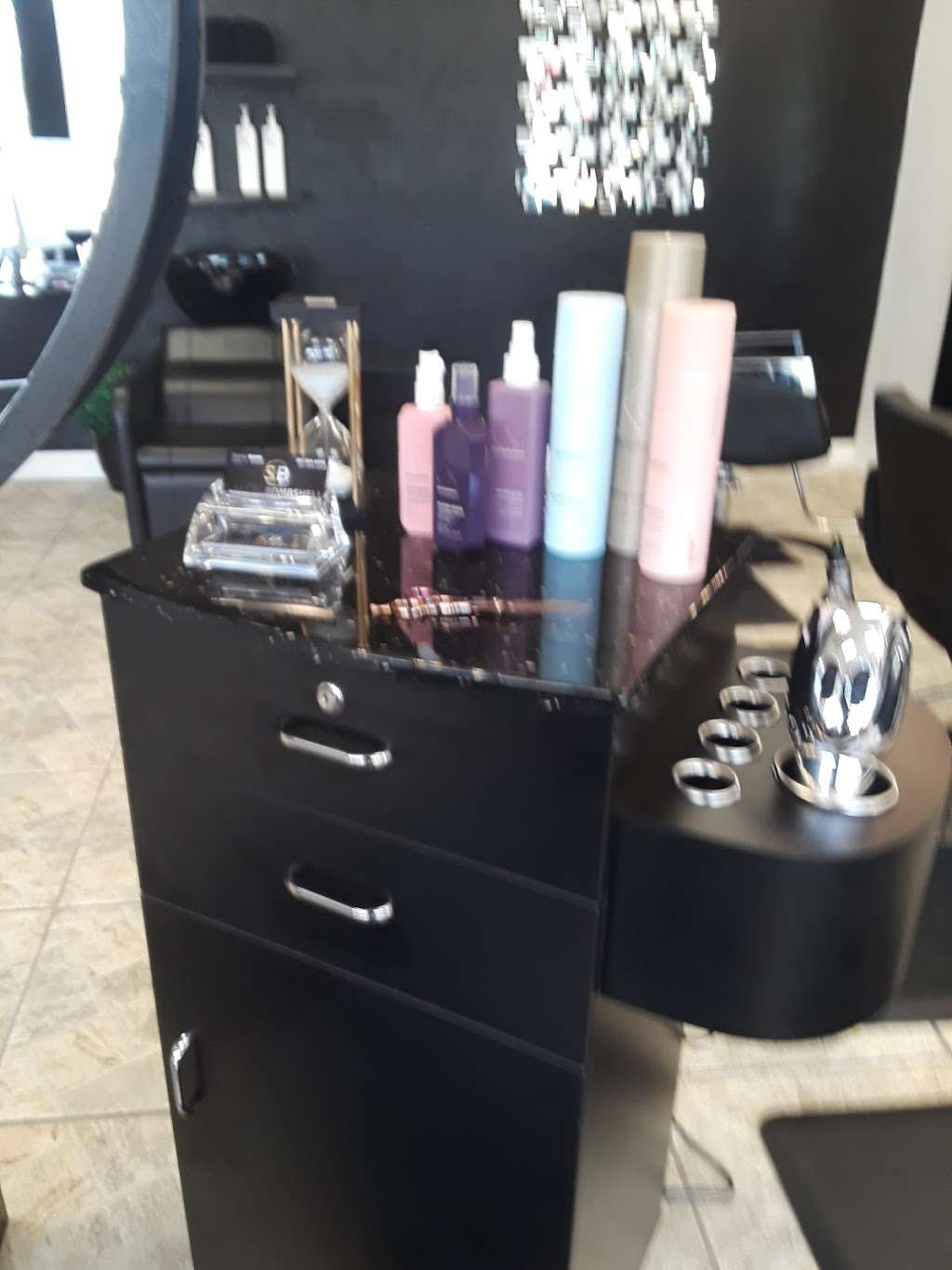 Salon Bombshell | 22498 Community Dr, New Caney, TX 77357, USA | Phone: (281) 354-4449