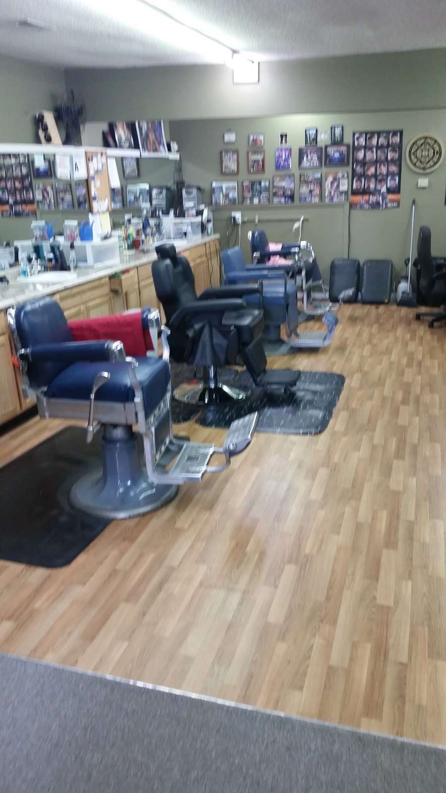 Gregs Barber Shop | 3601 Oakdale Rd, Charlotte, NC 28216, USA | Phone: (704) 763-8561