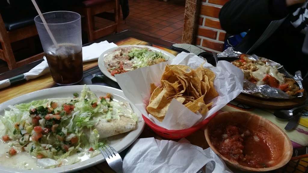 Los Patios Mexican Restaurant | 5051 Kentucky Ave, Indianapolis, IN 46221, USA | Phone: (317) 830-6520