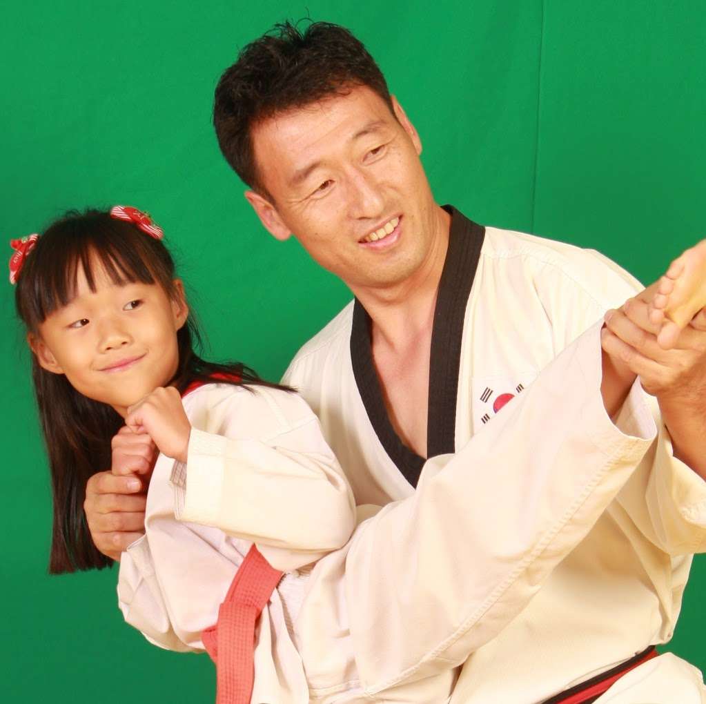 TaeKwon Educational Center | 24021 Newhall Ranch Rd, Santa Clarita, CA 91355, USA | Phone: (661) 878-9099