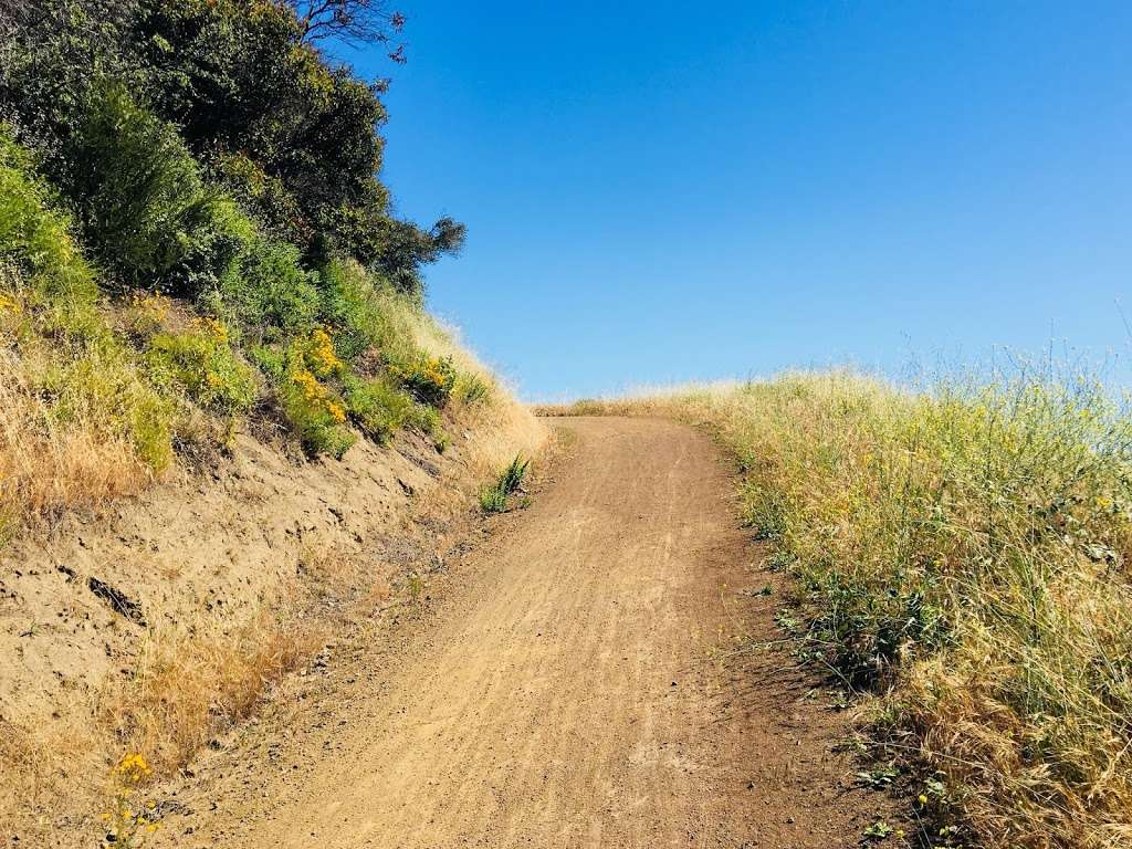 Backbone Trail | Yerba Buena Road, Malibu, CA 90265, USA