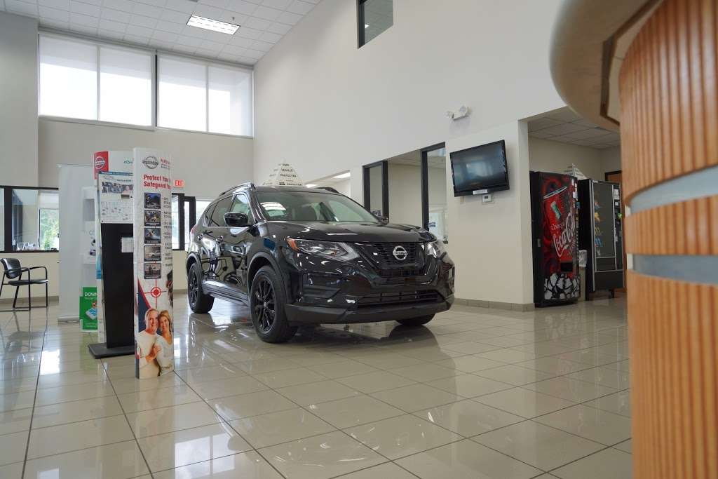 AutoNation Nissan Pembroke Pines | 8890 Pines Blvd, Pembroke Pines, FL 33024, USA | Phone: (954) 949-0421