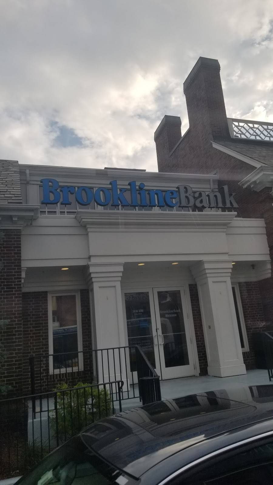 Brookline Bank | 201 Salem St, Medford, MA 02155, USA | Phone: (781) 393-2869